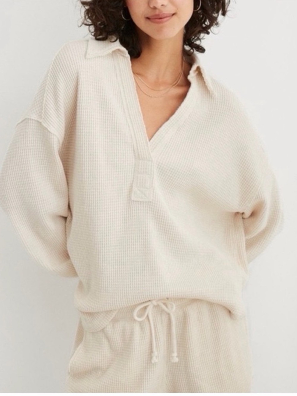 Aerie Cream Waffle-Knit V-Neck Pullover & Shorts